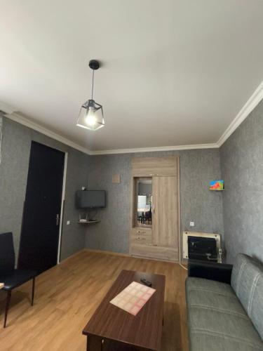 Telavi 51, Telavi (foto 3)