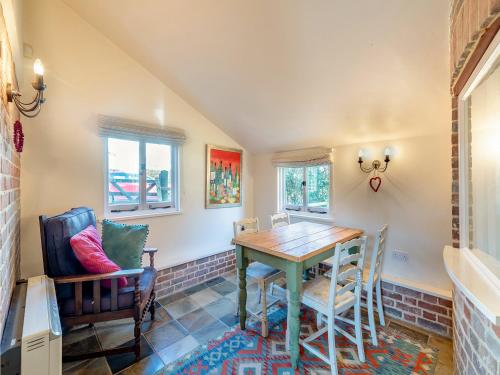 Viesnīcas āriene, Weaversden Oast in Frittenden