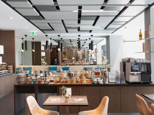 อาหารและเครื่องดื่ม, Novotel Lugano Paradiso Hotel in ลูกาโน