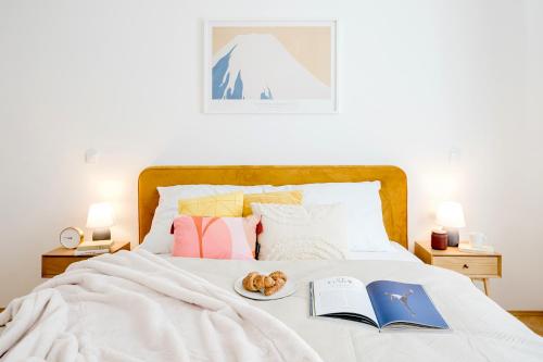 Prague Days - Stylish 2 Bedroom Apartment with Netflix, Prague