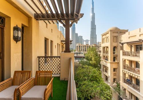 2BR Downtown Dubai 5 Min Walk to Dubai Mall & Burj, Dubai (Foto 8)