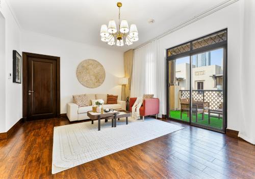 2BR Downtown Dubai 5 Min Walk to Dubai Mall & Burj, Dubai (Foto 3)