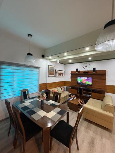 2 separate fully furnished condo units 1BR on the 23rd flr and 3BR penthouse on the 41st flr, with different bookings and daily rates in Ermita, Manila near SLEC,US Embassy, Mall and Parks, Manila