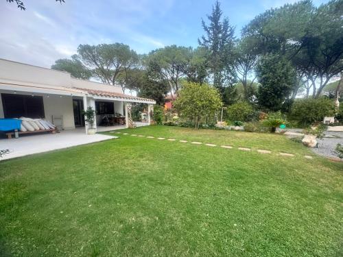 Villa with garden 1000m to 300m from the sea in PULA – khách sạn tại Fox E Sali-monte Agumu