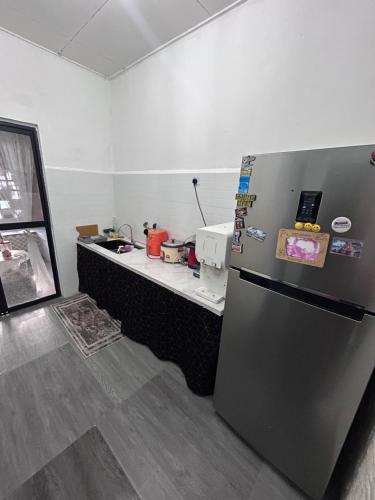 Rina's Homestay in Ulu Tiram