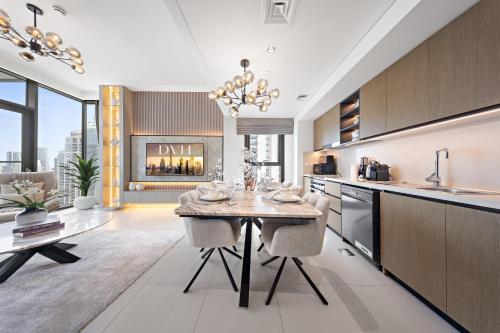 DVH Luxe Retreats 2 Bedroom Downtown by Burj Khalifa and Dubai Mall, Dubai (photo 7)