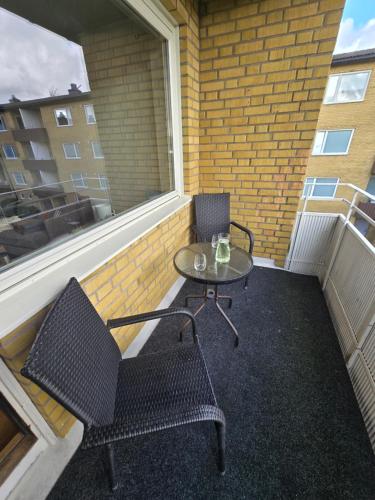 Erkély/terasz, Bright Family Apartment with Balcony in Tuve