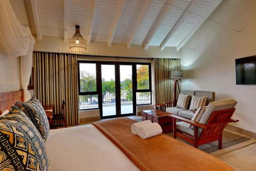 Vista, Hwange Safari Lodge in Hwange