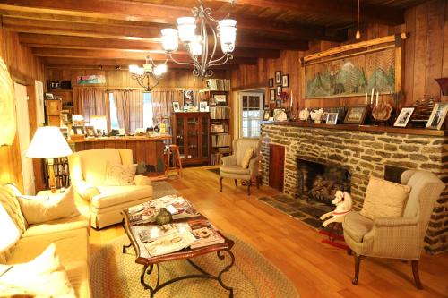 Grandview Lodge - Accommodation - Waynesville