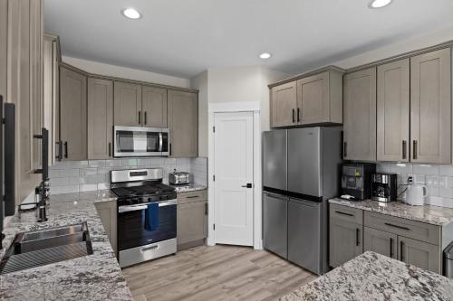 Serenity Summit Retreat in Casper