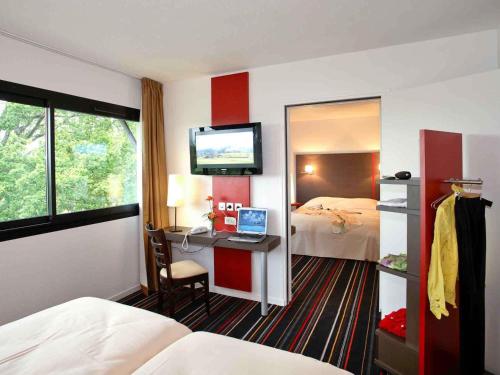 2 bedrooms, 3 beds