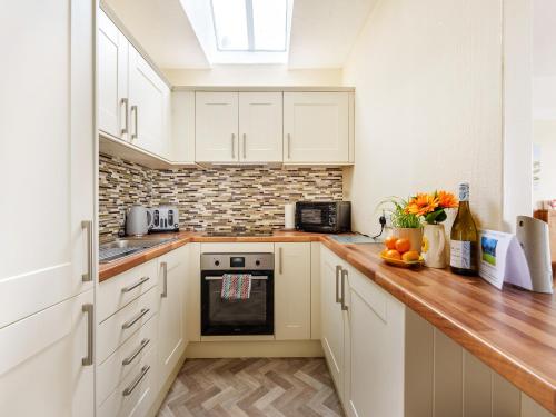 A szálláshely kívülről, Carraig Dhubh Cottage - Uk47123 in Whiting Bay
