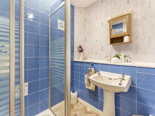A szálláshely kívülről, Carraig Dhubh Cottage - Uk47123 in Whiting Bay