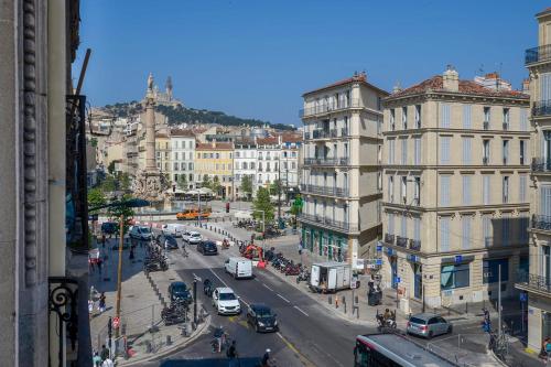 Beautiful studio - view on Notre-Dame de la Garde, Marseille (fotografie 10)