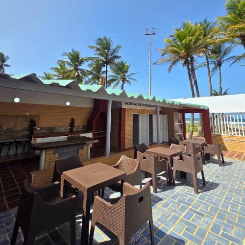 Facilities, Tucacas, Frente al Mar, Vista a la Piscina y Playa Privada in Boca de Aroa
