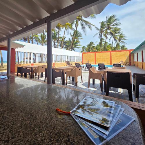 Facilities, Tucacas, Frente al Mar, Vista a la Piscina y Playa Privada in Boca de Aroa