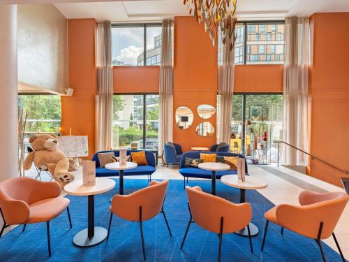 Фасада на хотела, Novotel Suites Paris Issy les Moulineaux in Issy-Les-Moulineaux