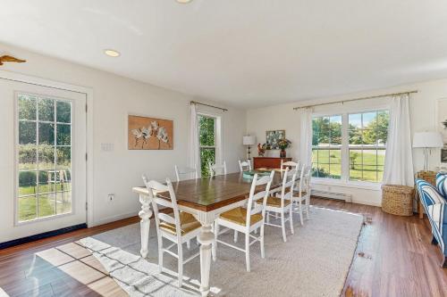 Elegant Coastal Retreat in ร็อกพอร์ท (ME)