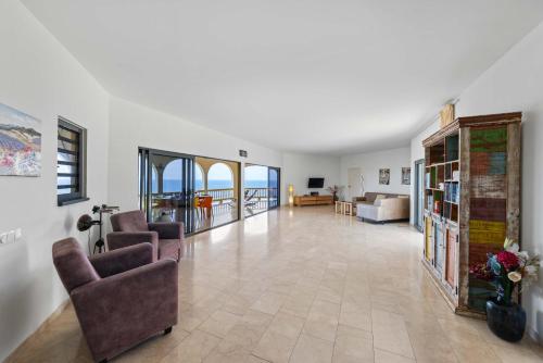 Villa Barbulete - Exclusive luxury sea view villa at Cas Abou in 方滕