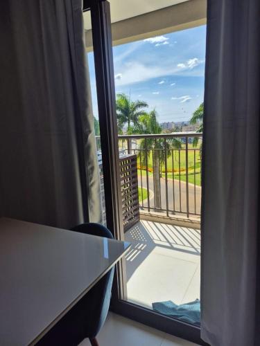 Georgina Business Park (Hotel Hilton) near Restaurante Distrito Industrial