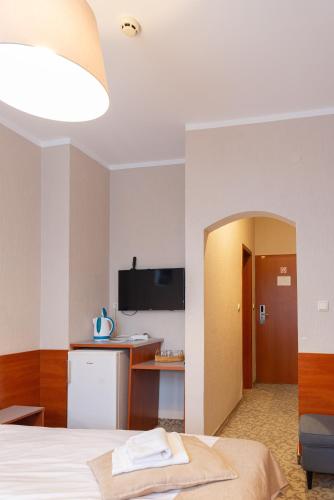 Inza Hotel - image 10