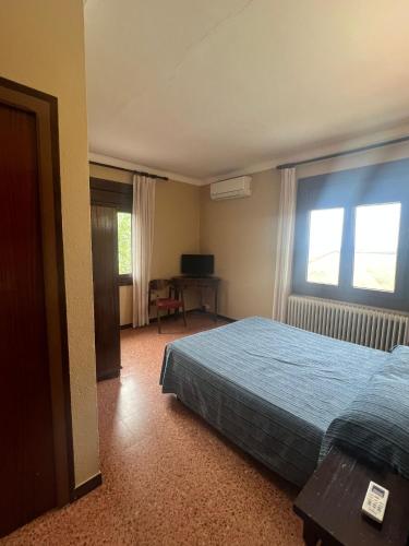 Hostal Esplai in Viladamat