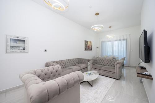 Family-Friendly 4BR with Amenities | Business Bay, Dubái