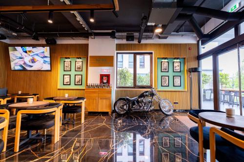 HOW Boutique and Hotel in คลูช นาโปคา