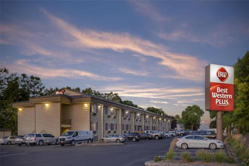 Best Western Plus Prairie Inn