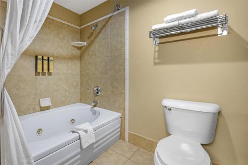 Best Western Plus Prairie Inn - image 8