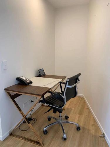 A Lovely 1 Bedroom Apt in Surfers Paradise - image 2
