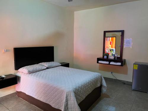 HOTEL POSADA DEL CORTEZ – La Paz, VA