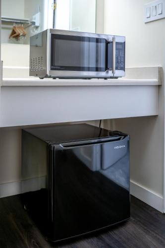 Cassandra Hotel - image 3
