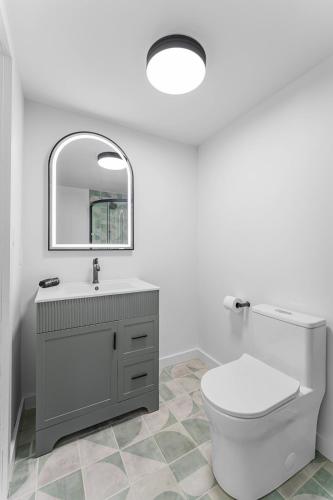 Ambler Hotel - image 5