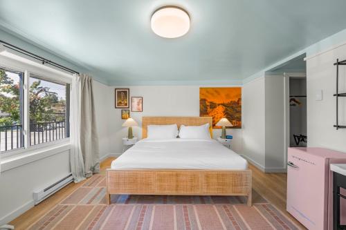 Ambler Hotel - image 10