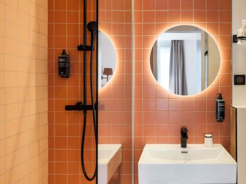 ibis Styles Paris Cadet Lafayette, Paris (Foto 4)