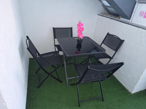 エピナル Appartement 2 pieces pres du lac de Bouzey 4つ星 シングルルーム 眺望