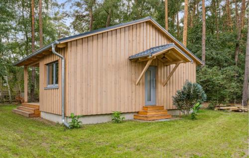 Viesnīcas āriene, Lovely Home In Röbel With Lake View (Lovely Home In Robel With Lake View) in Vipperow
