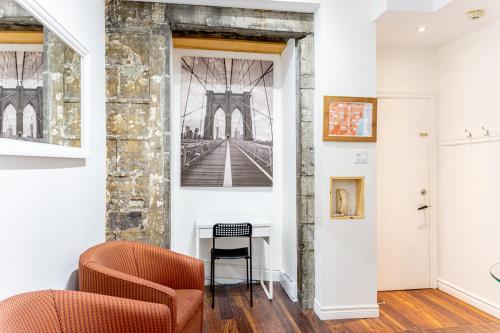 Modern Chic Apt Old Quebec
