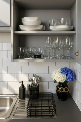 City Centre Apt, Sleeps 8, Parking, Shops & Trains, Liverpool (photo 3)