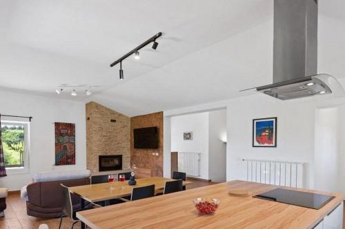 บริการและสิ่งอำนวยความสะดวก, Holiday house with a swimming pool Cere, Central Istria - Sredisnja Istra - 24249 in เซเร