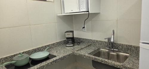Apartamento sofisticado próximo metrô República (Apartamento sofisticado proximo metro Republica) in サンタ セシリア