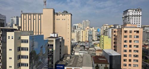 Apartamento sofisticado próximo metrô República (Apartamento sofisticado proximo metro Republica) in サンタ セシリア