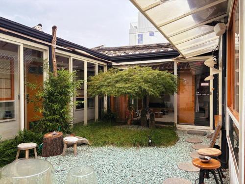 Exterior view, 'Hanok Hanok' Boutique stay Hotel Seoul - 2min from Gyeongbokgung Palace station in Gwanghwamun