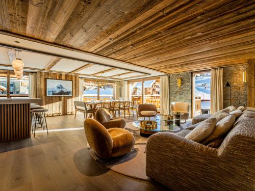 Appartement de luxe avec spa privé et accès au SPA de la résidence - FR-1-613-89 (Appartement de luxe avec spa prive et acces au SPA de la residence - FR-1-613-89) in Meribel