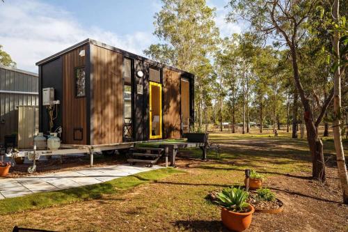 Exterior view of JJJ's Ranch Farm 2 by Tiny Away