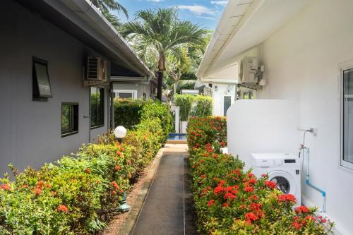 Stylish Studio with Pool - 8' walk to Rawai Beach, Rawai Beach (photo 8)