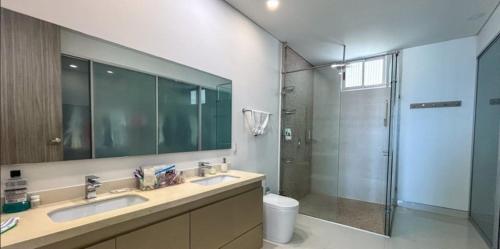 ESPECTACULAR vista, hermoso apartamento, muy amplio Rodadero Santa Marta