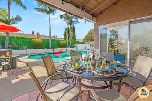 Inviting Home with Mountain Views & Pool-Spa in San Carlos