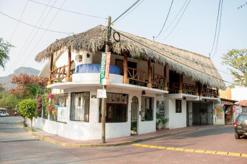 Exterior view, Villas Mercedes in Zihuatanejo